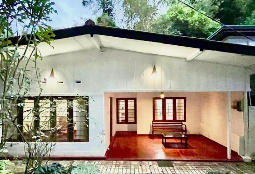 Quarto Economy, Pearl House