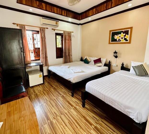 חדר סופריור לשלושה, Singharat Guesthouse