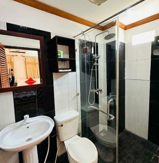 חדר סטנדרט, Singharat Guesthouse