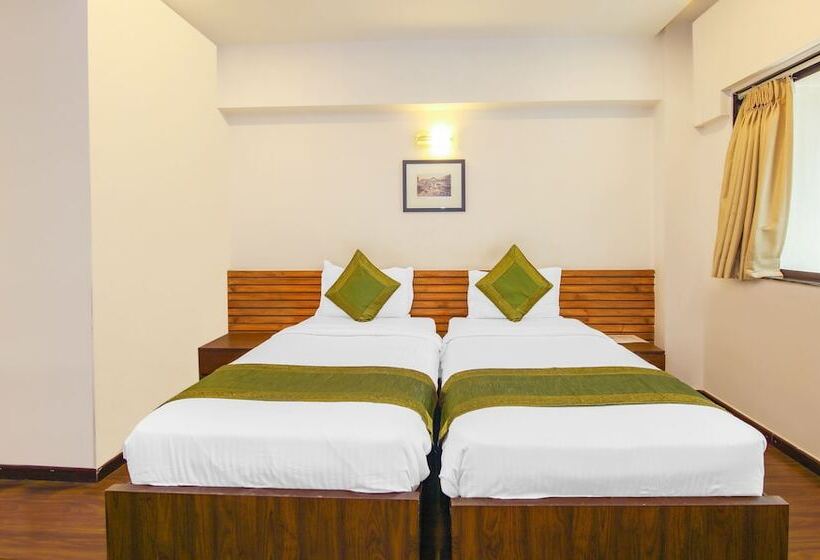 חדר דלוקס, Treebo Swamini Niwas