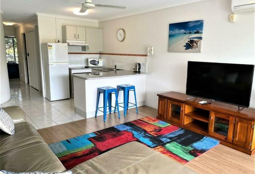 شقة غرفة واحدة, Riviera Resort