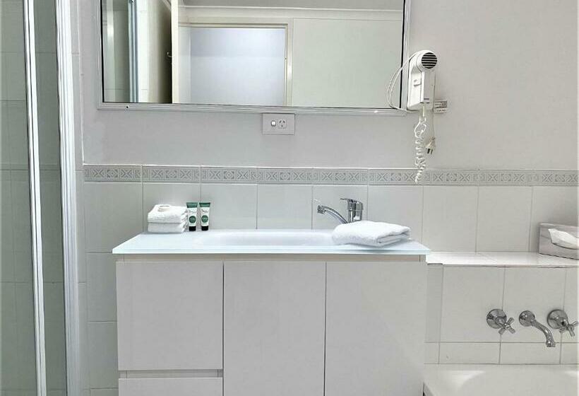 شقة غرفة واحدة, Riviera Resort