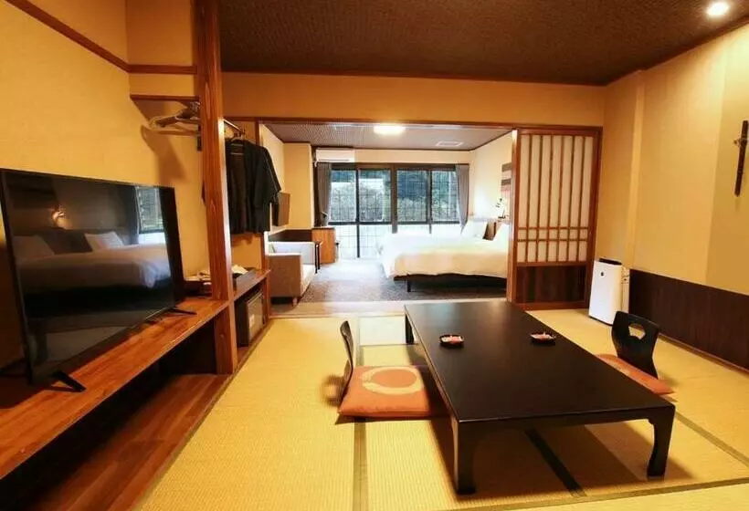 スーペリアールーム, Kutsurogijyuku Shintaki