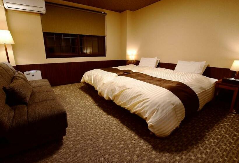 غرفة سوبيريور رباعية, Kutsurogijyuku Shintaki