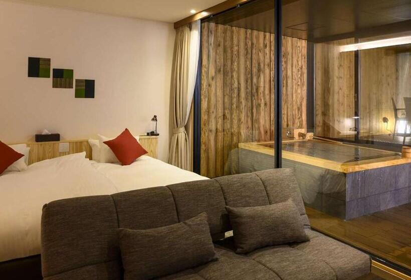 جناح, Kutsurogijyuku Shintaki