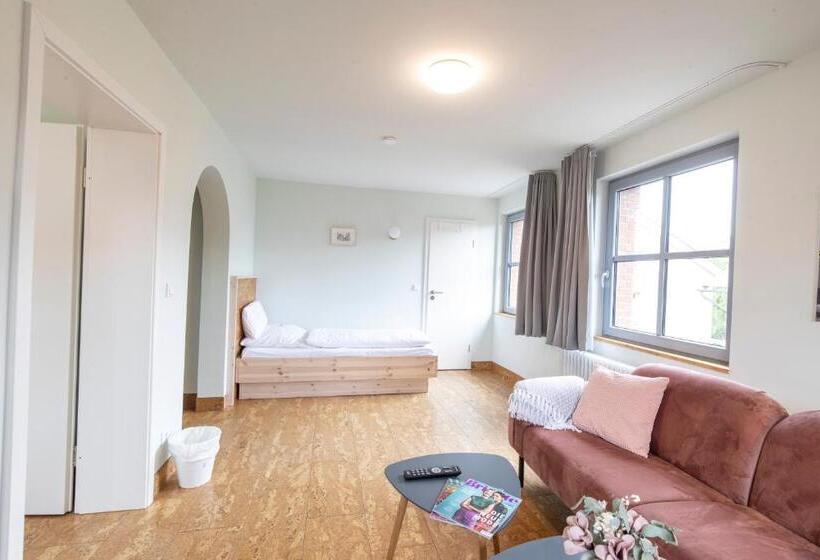 جناح, Altstadthotel Eibsen