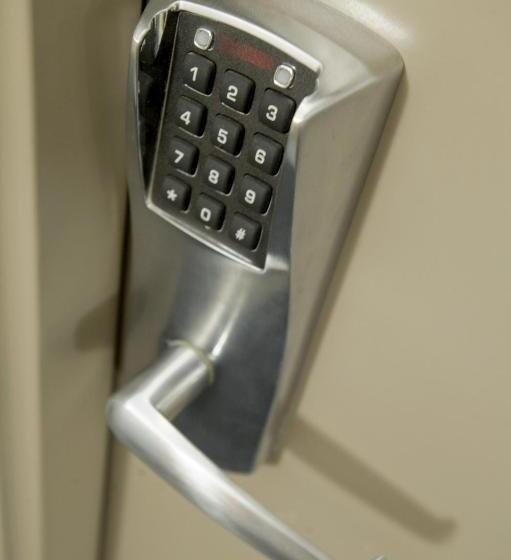 Четырехместный Номер Стандарт, B&b Hotel Lens Musée Du Louvre