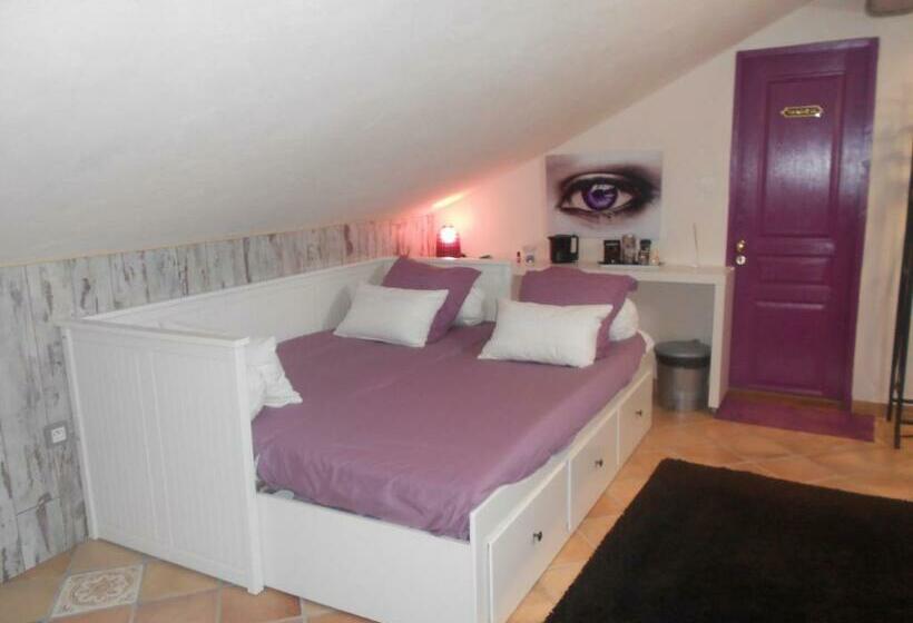 غرفة عائلية, La Vignarelle