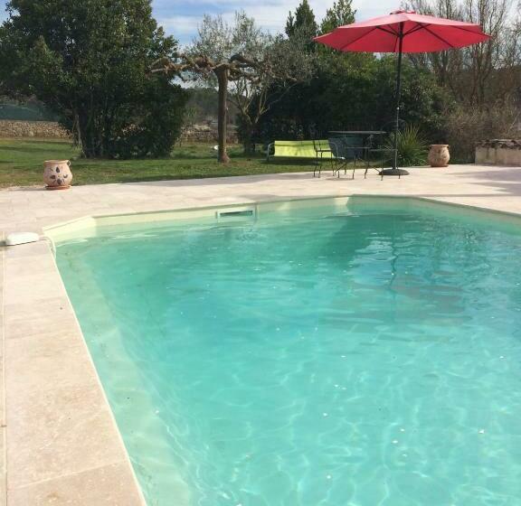 غرفة عائلية, La Vignarelle