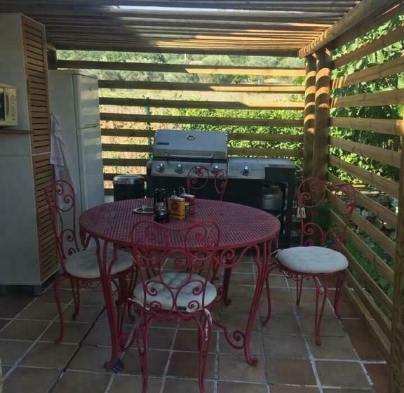 غرفة عائلية, La Vignarelle