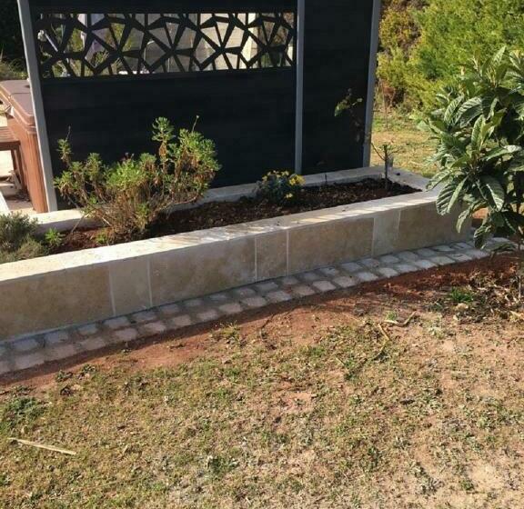 غرفة عائلية, La Vignarelle