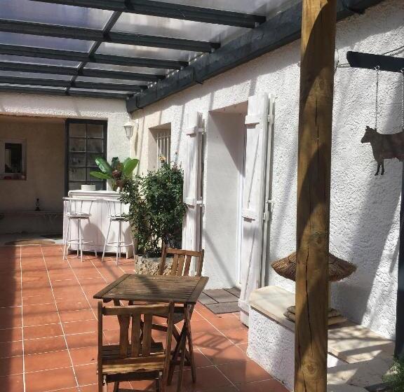 غرفة عائلية, La Vignarelle