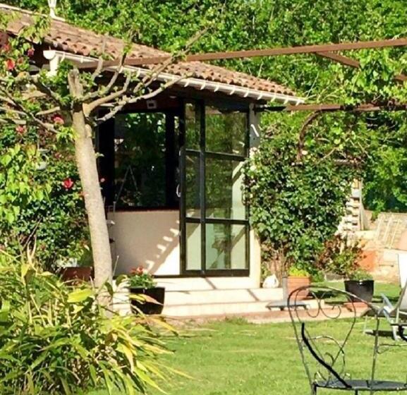 غرفة عائلية, La Vignarelle