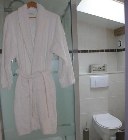 4间卧室的房子, Le Clos Des Oiseaux