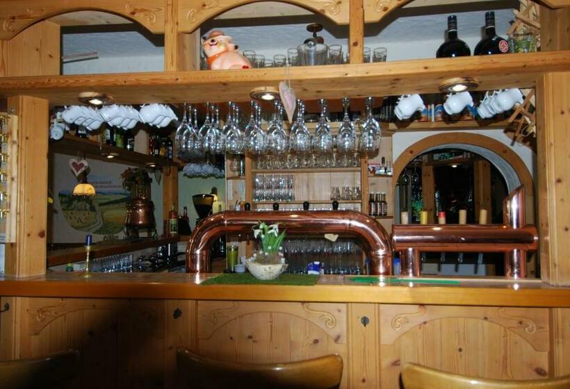 スタンダードルーム, Alpenhof