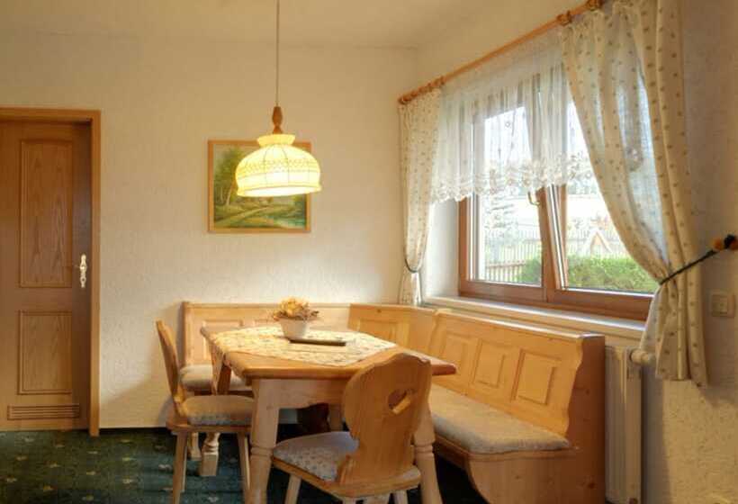 スタンダードルーム, Alpenhof