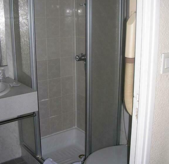 标准单人间, Asteries