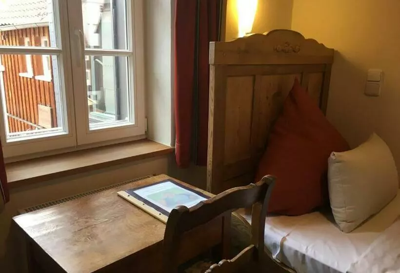 Standard Yhden Hengen Huone, Fachwerk Hotel Eisenbart