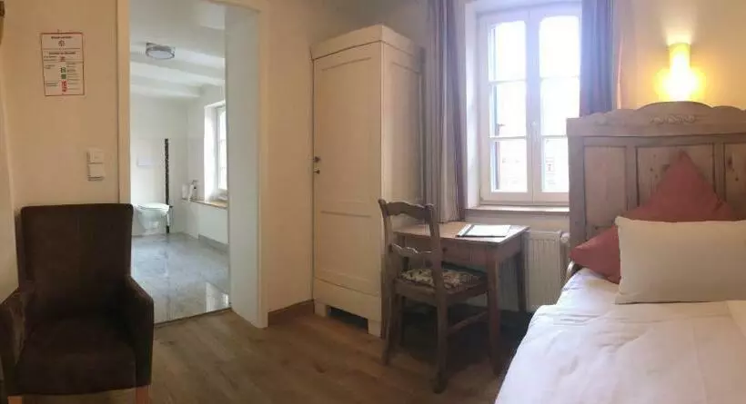 Standard Yhden Hengen Huone, Fachwerk Hotel Eisenbart