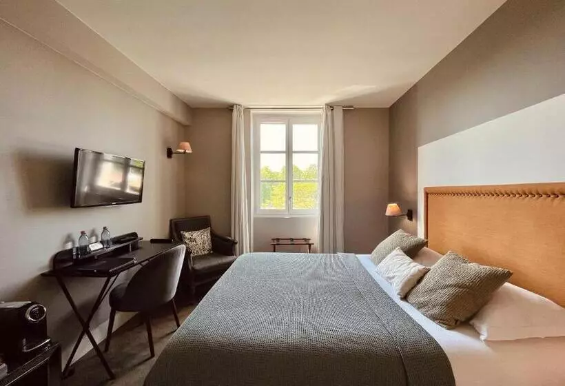 اتاق راحتی یک تخته, Des Basses Pyrenees Bayonne
