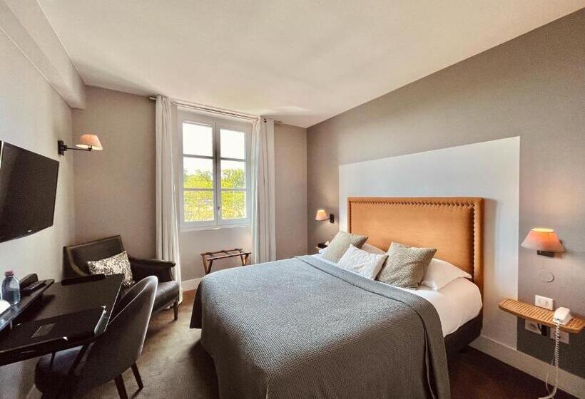 コンフォートルーム, Des Basses Pyrenees  Bayonne