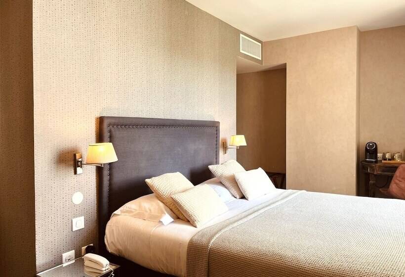 プレステージルーム, Des Basses Pyrenees  Bayonne