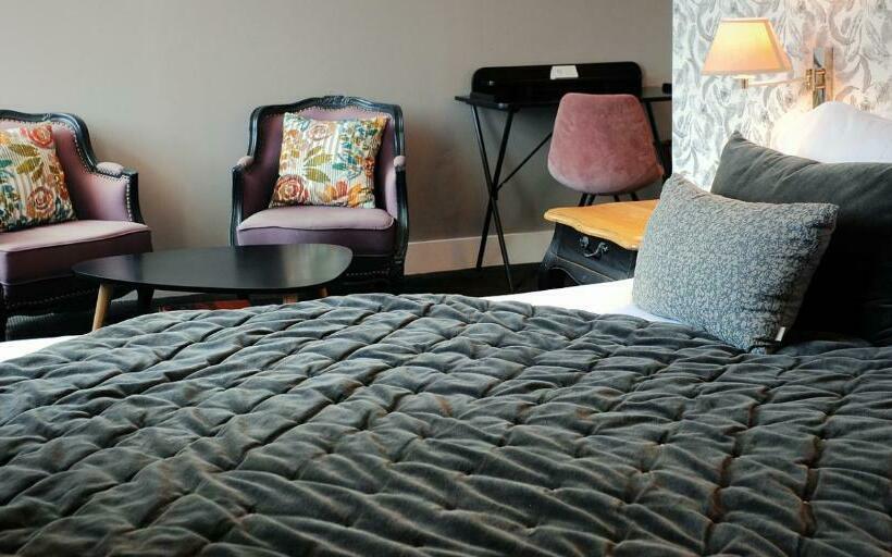 プレステージルーム, Des Basses Pyrenees  Bayonne