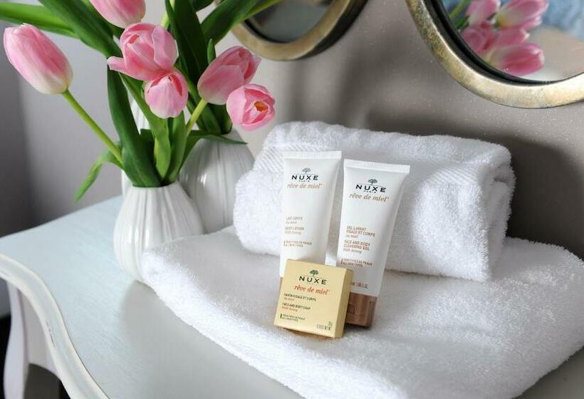 プレステージルーム, Des Basses Pyrenees  Bayonne