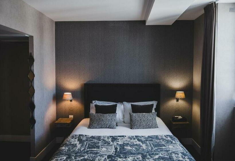 プレステージルーム, Des Basses Pyrenees  Bayonne