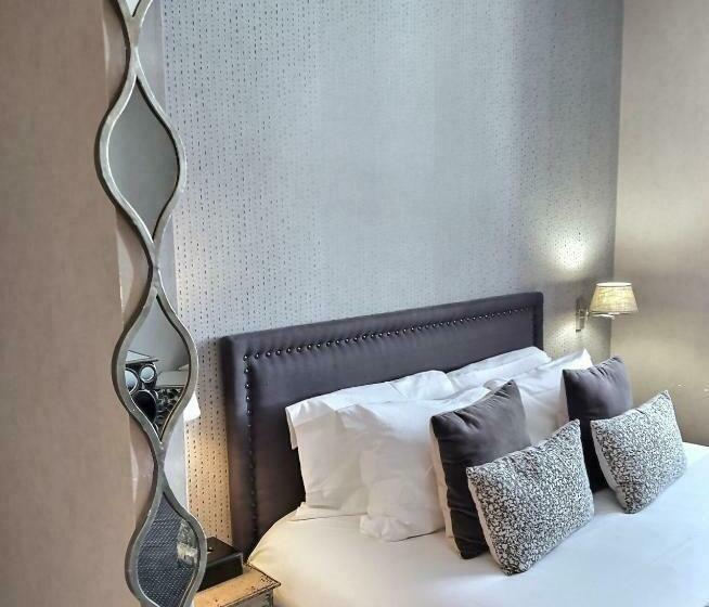 プレステージルーム, Des Basses Pyrenees  Bayonne