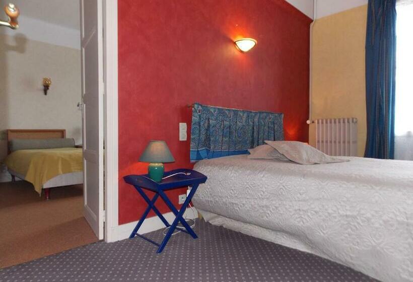 غرفة قياسية, Le Soleil D'or