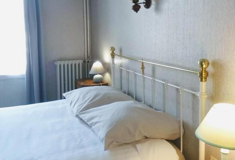 غرفة قياسية حمام مشترك, Le Soleil D'or