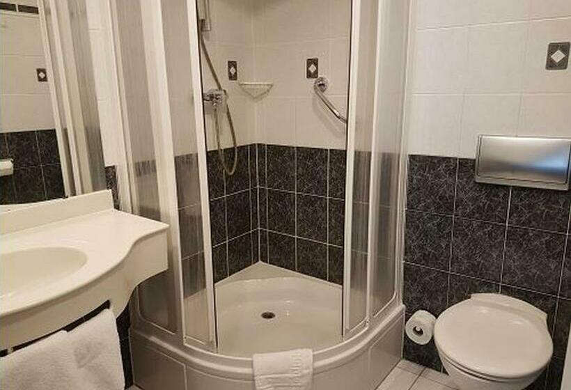 标准间, & Restaurant Weinberg