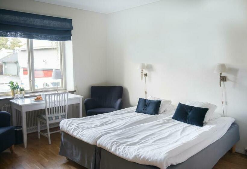 غرفة قياسية رباعية, Slottshotellet Annex