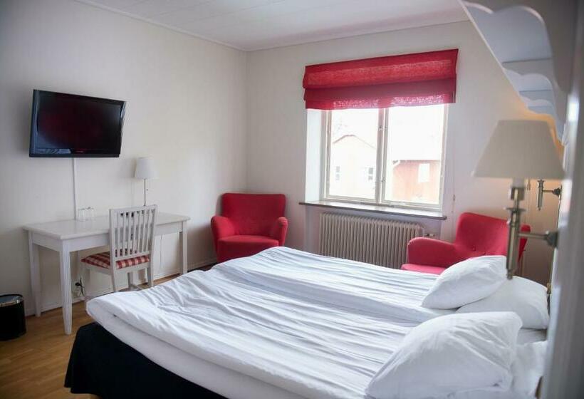 غرفة قياسية رباعية, Slottshotellet Annex