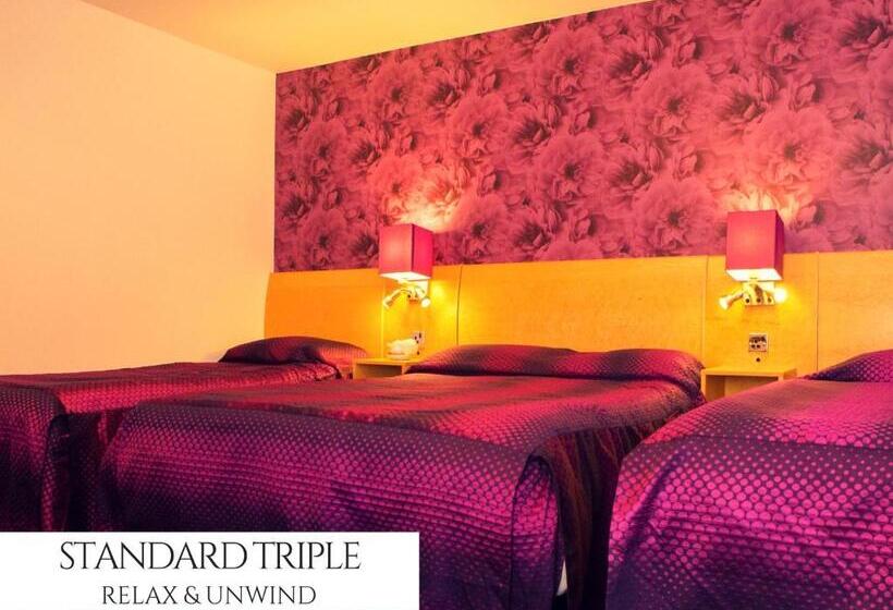 Номер Стандарт Трехместный, The Royal Alexandra