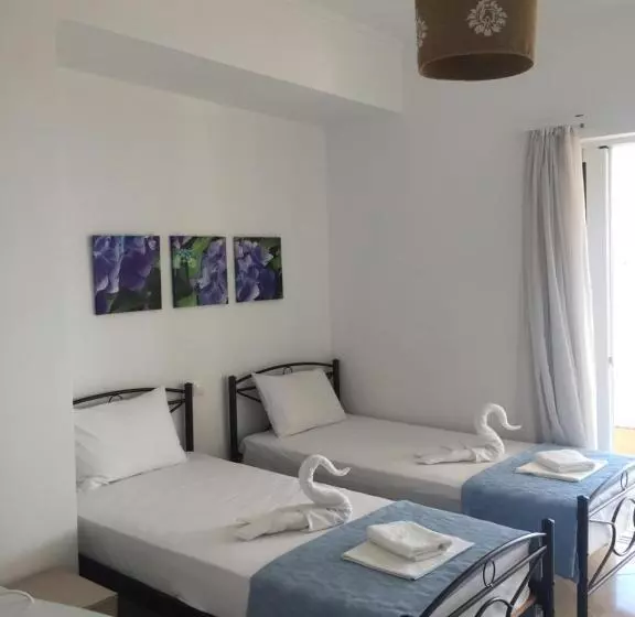 Sviitti 2 Makuuhuonetta, Vila Kosteli