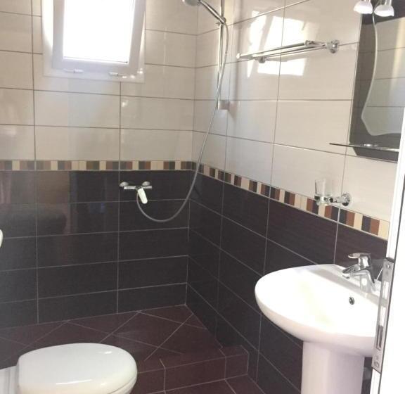 带2个卧室的套房, Vila Kosteli