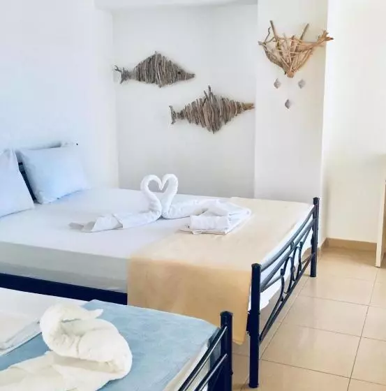 Comfort Kolmen Hengen Huone, Vila Kosteli