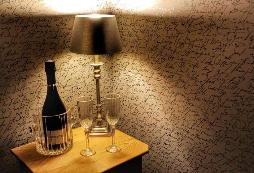 בקתת חדר, La Grange Du Couvent B&b