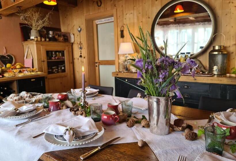 בקתת חדר, La Grange Du Couvent B&b