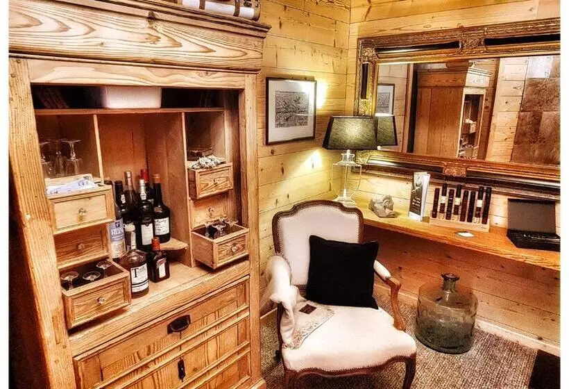 کلبه ییلاقی, La Grange Du Couvent B&b