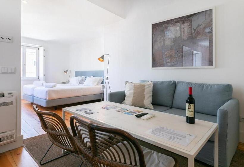 استودیوی لوکس, Lisbon Five Stars Apartments Combro 77