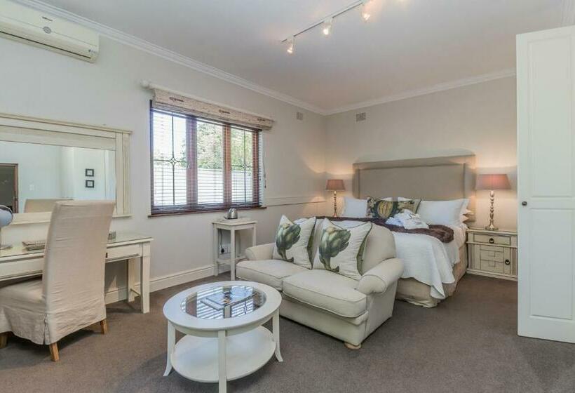 غرفة ديلوكس سرير كينج, Fernwood Manor Boutique Guest House