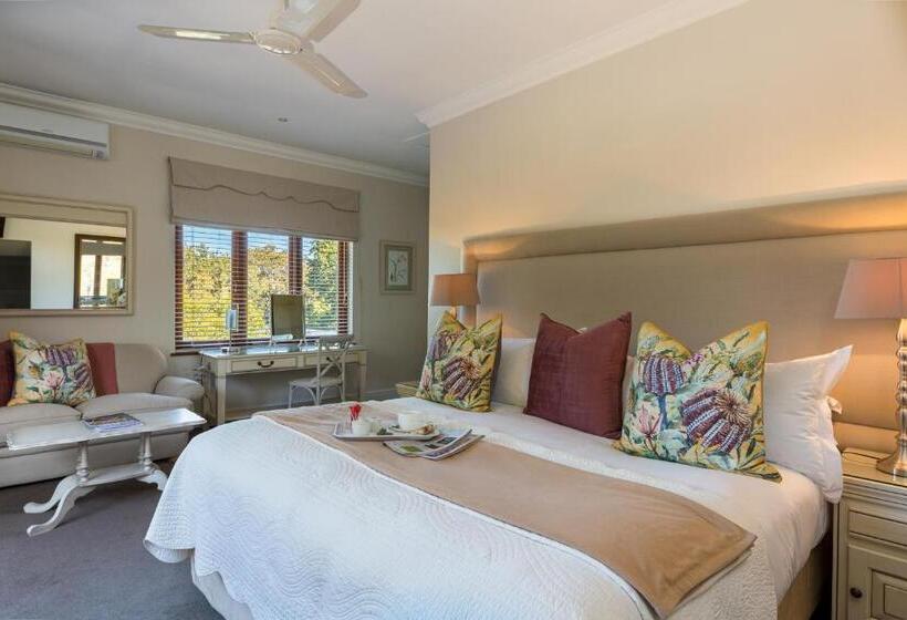 חדר דלוקס עם מרפסת, Fernwood Manor Boutique Guest House