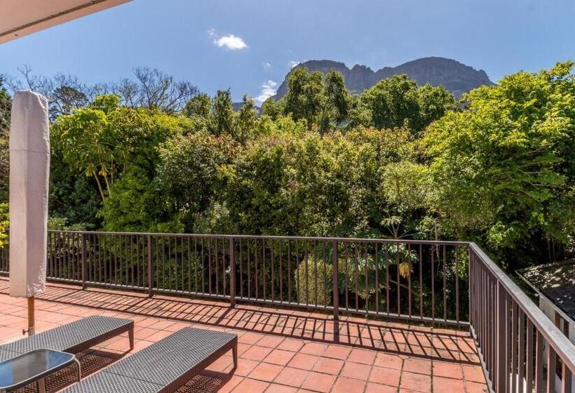 סוויטה אקזקיוטיב, Fernwood Manor Boutique Guest House