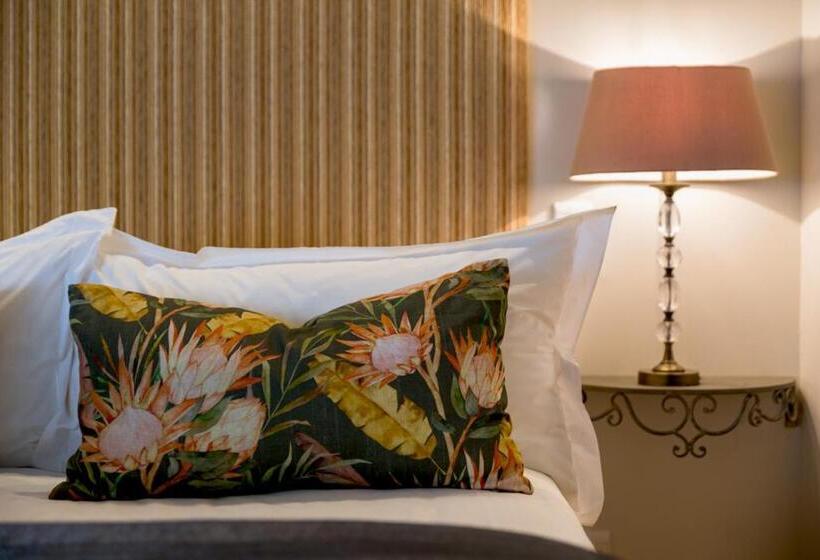 סוויטה משפחתית, Fernwood Manor Boutique Guest House