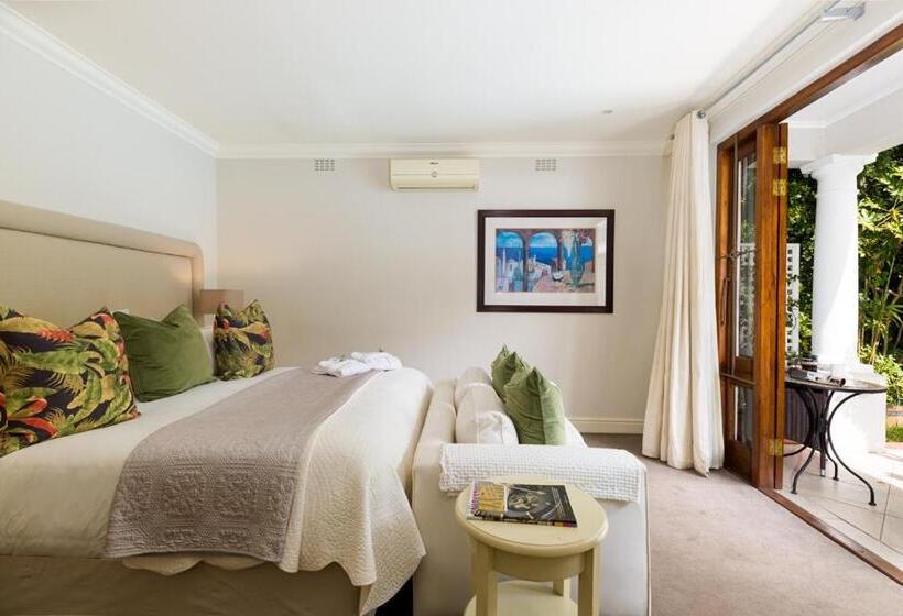 חדר דלוקס נוף לגינה, Fernwood Manor Boutique Guest House