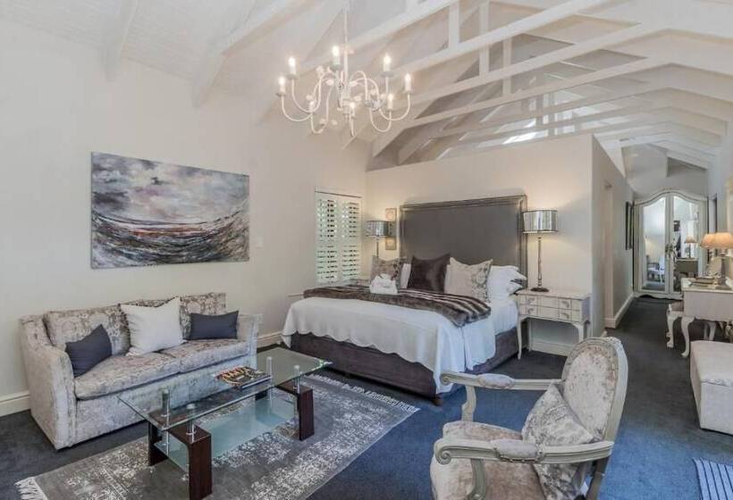 סוויטה אקזקיוטיב, Fernwood Manor Boutique Guest House