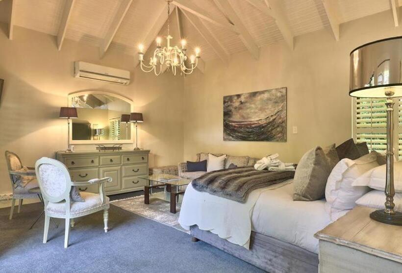 סוויטה אקזקיוטיב, Fernwood Manor Boutique Guest House